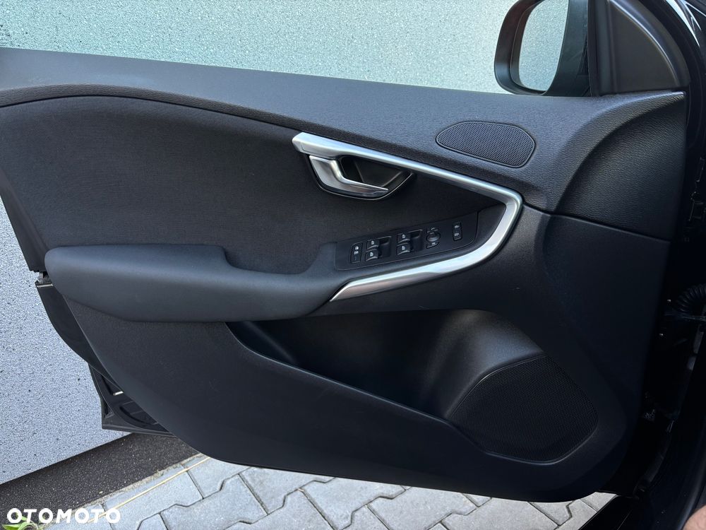 Volvo V40 - 28