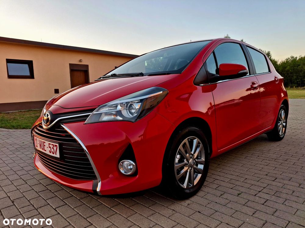 Toyota Yaris 1.33 VVT-i Executive - 4