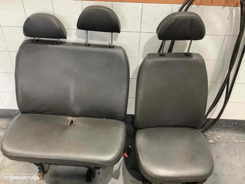 Bancos Ford Transit 2000 - 1