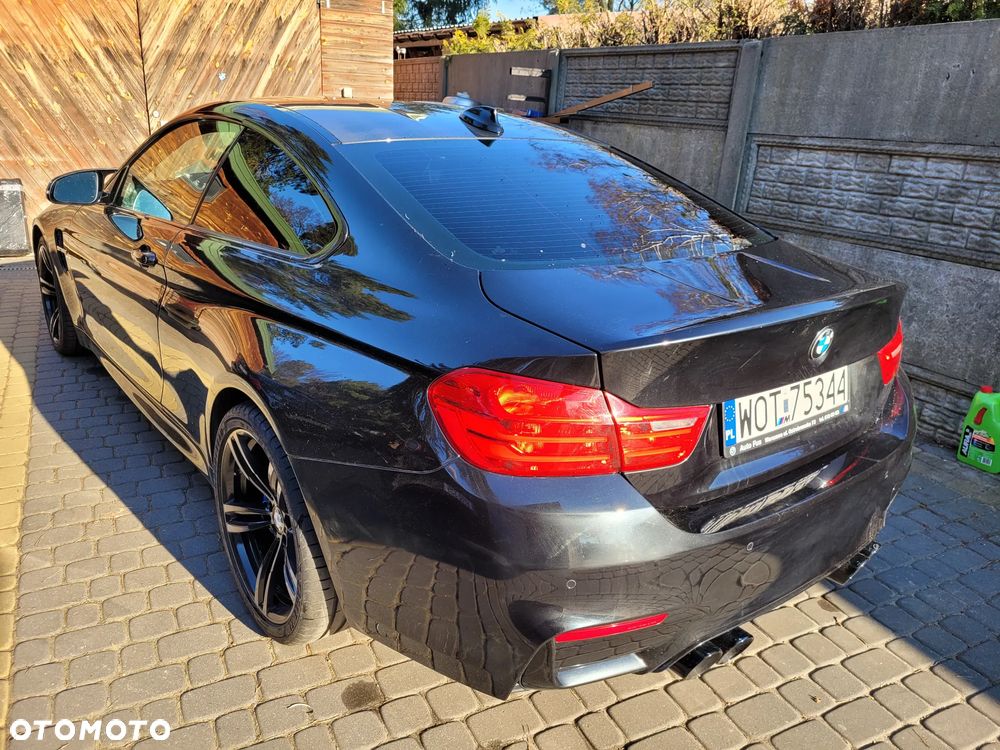 BMW M4 - 5