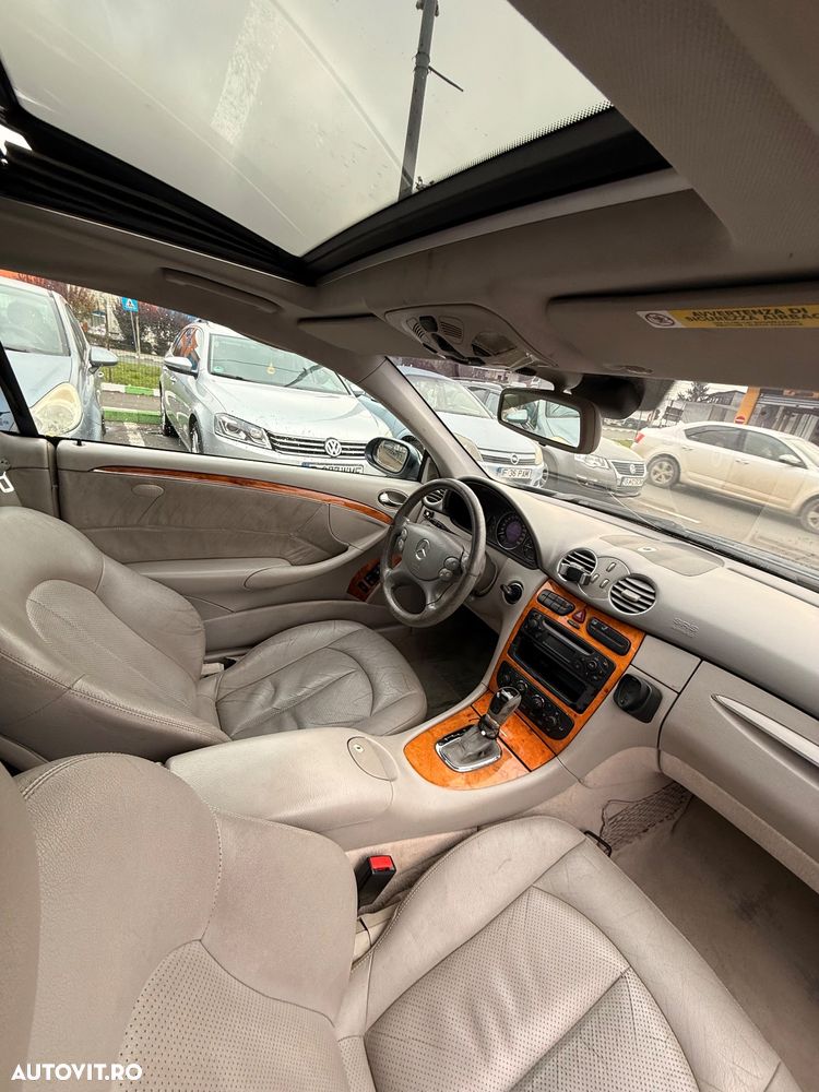 Mercedes-Benz CLK - 7