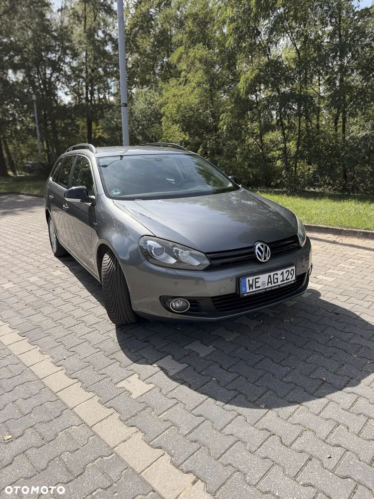 Volkswagen Golf - 10