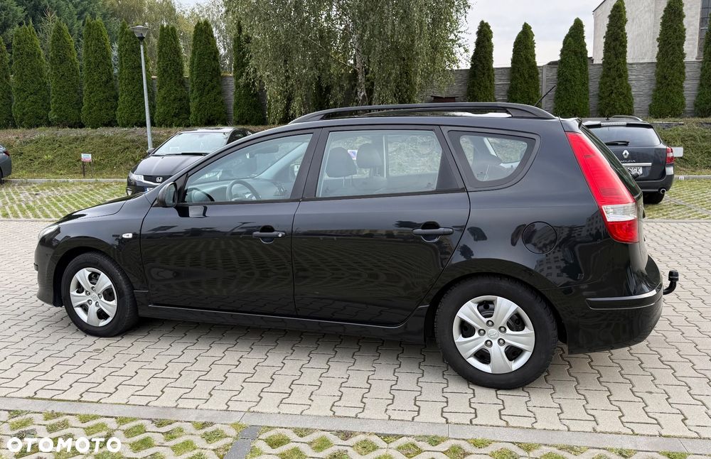 Hyundai i30 1.4 Base - 13