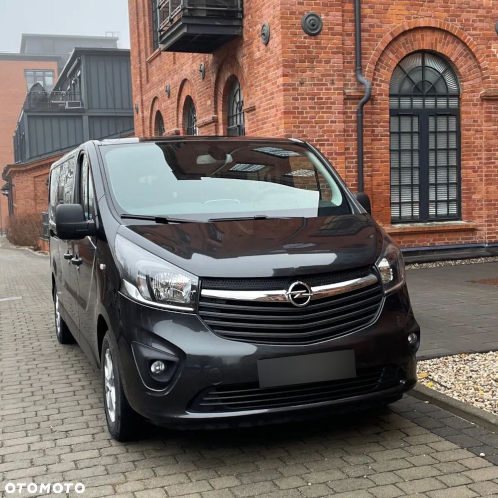 Opel Vivaro - 2