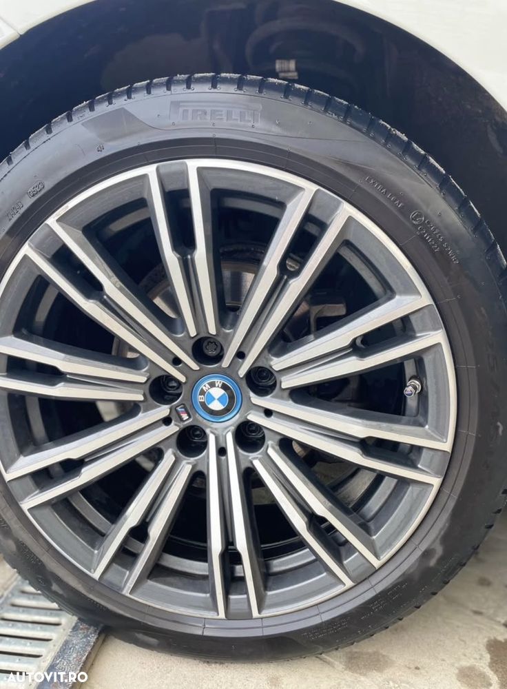 BMW Seria 3 318d AT MHEV - 6