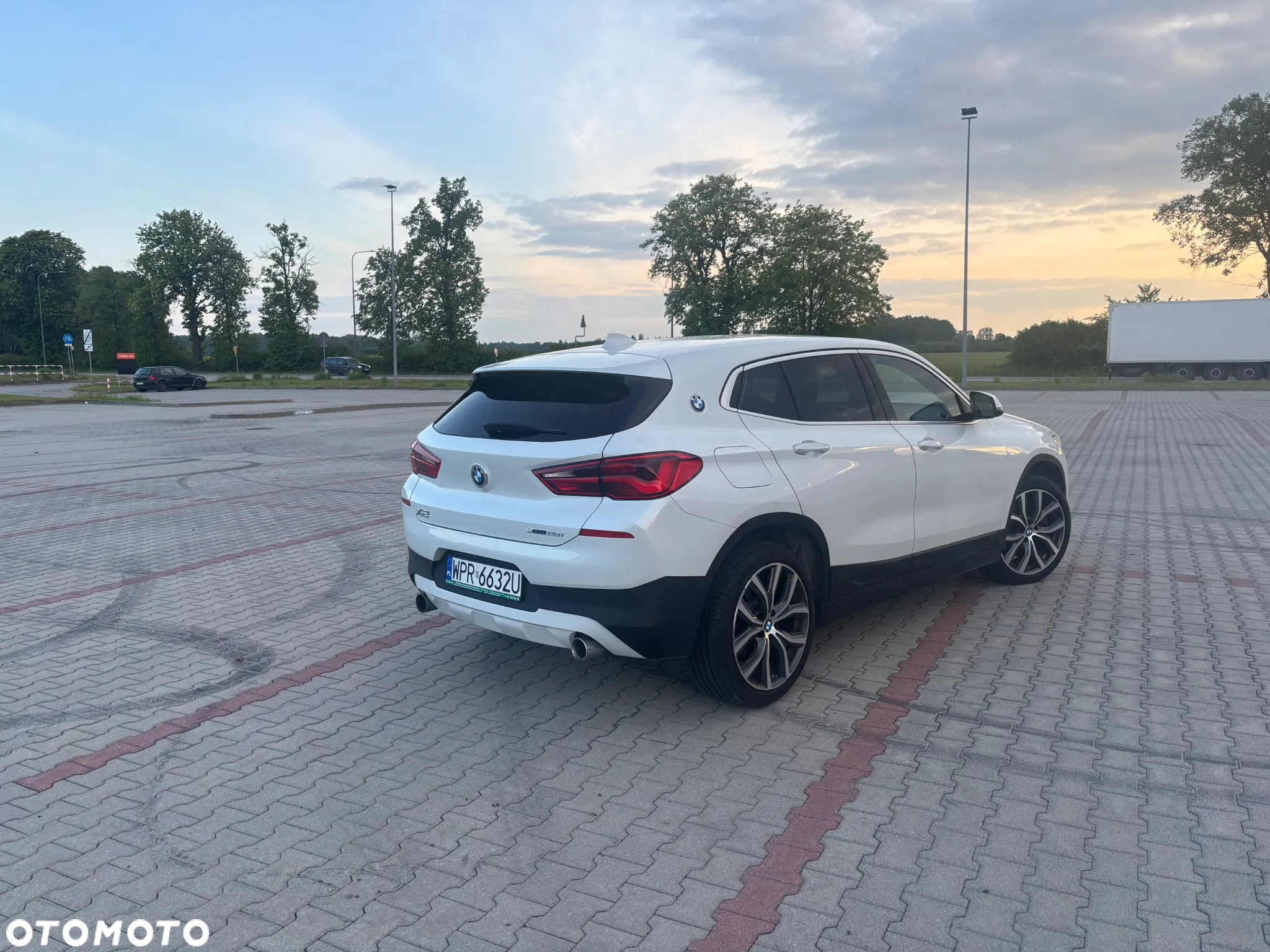 BMW X2 - 4