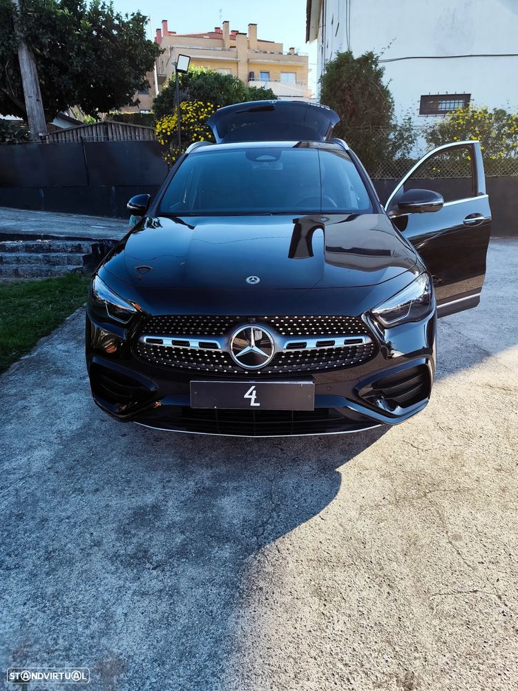 Mercedes-Benz GLA 250 e AMG Line - 2