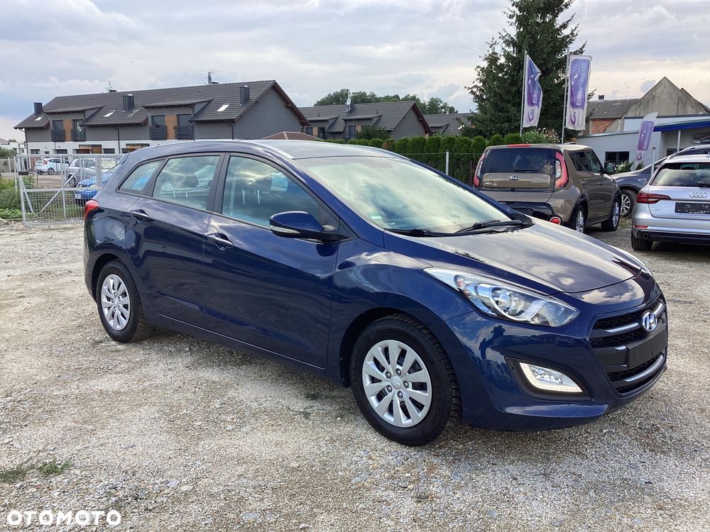 Hyundai i30 1.6 CRDi BlueDrive Go - 7
