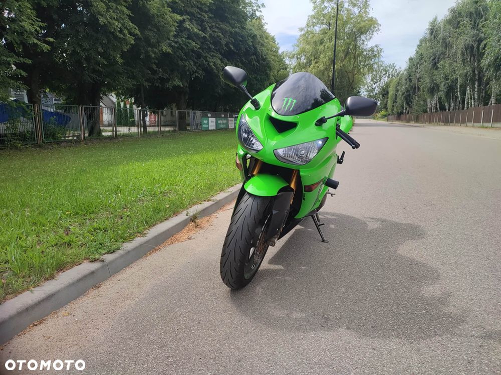 Kawasaki ZX - 2