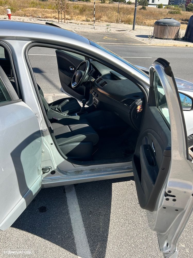Renault Mégane 1.5 dCi Limited SS - 13