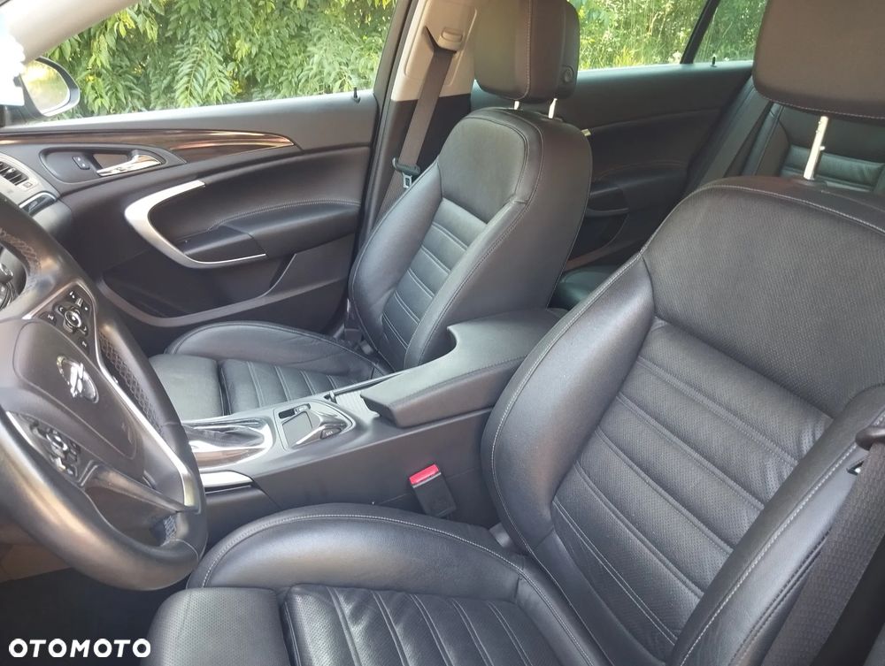 Opel Insignia - 18