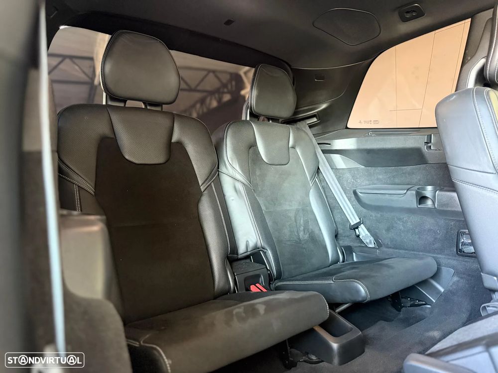 Volvo XC 90 2.0 D4 R-Design - 41