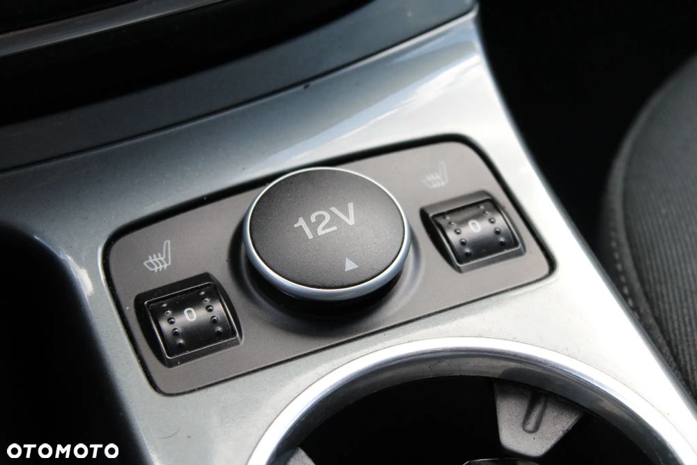 Ford C-MAX 1.6 EcoBoost Start-Stop-System Titanium - 32