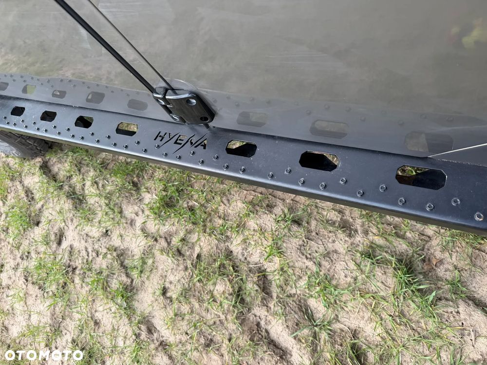 Land Rover Defender 2.5 TDI - 20