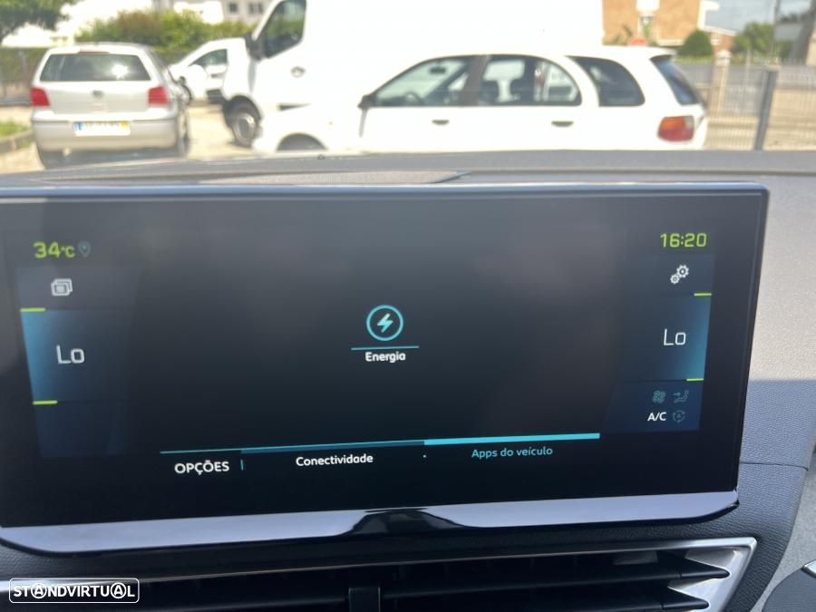 Peugeot 3008 1.6 Hybrid4 GT Pack e-EAT8 - 50