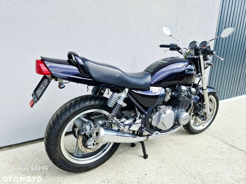Kawasaki Zephyr - 17