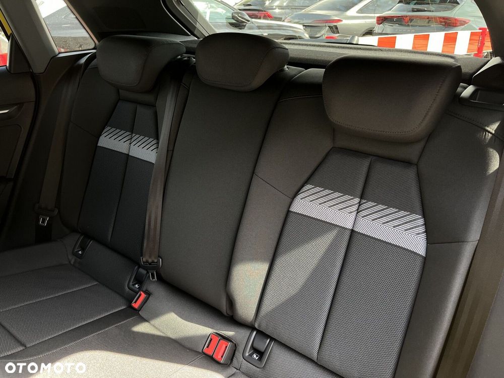 Audi A3 Sportback - 16