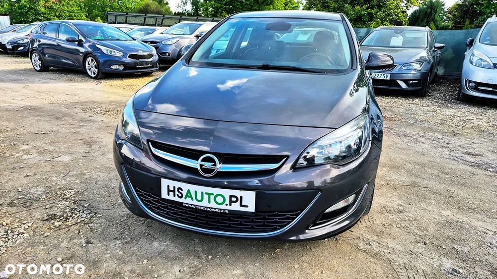 Opel Astra 1.4 Turbo Cosmo - 3