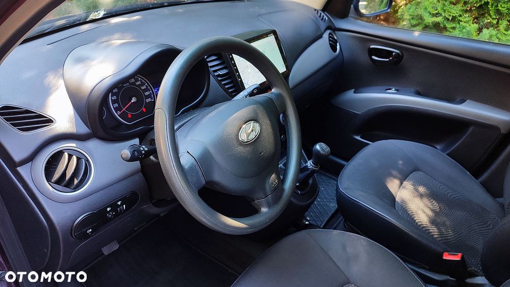 Hyundai i10 1.1 UEFA EURO 2012 Edition - 30