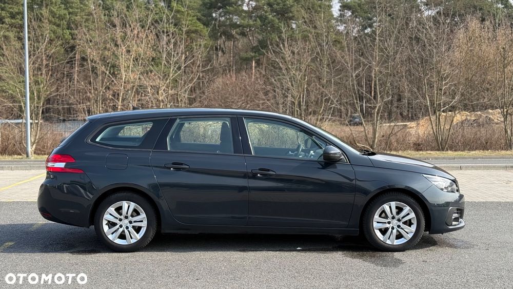 Peugeot 308 BlueHDi 120 EAT6 Stop & Start Active Business-Paket - 8