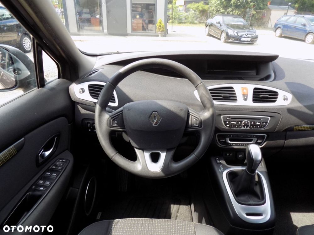 Renault Scenic - 6
