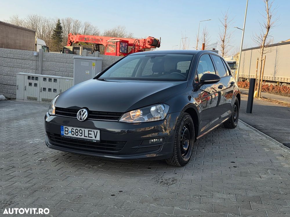 Volkswagen Golf - 3