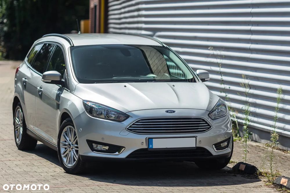 Ford Focus - 2