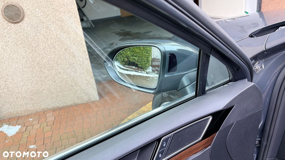 Volkswagen Passat 2.0 TDI SCR DSG Highline - 3