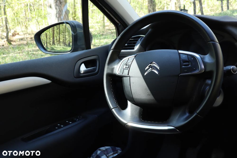 Citroën C4 PureTech e-THP 130 Selection - 19