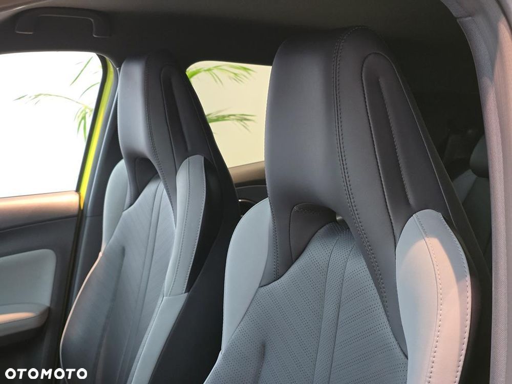 BYD Dolphin Surf 43.2kWh Comfort - 12