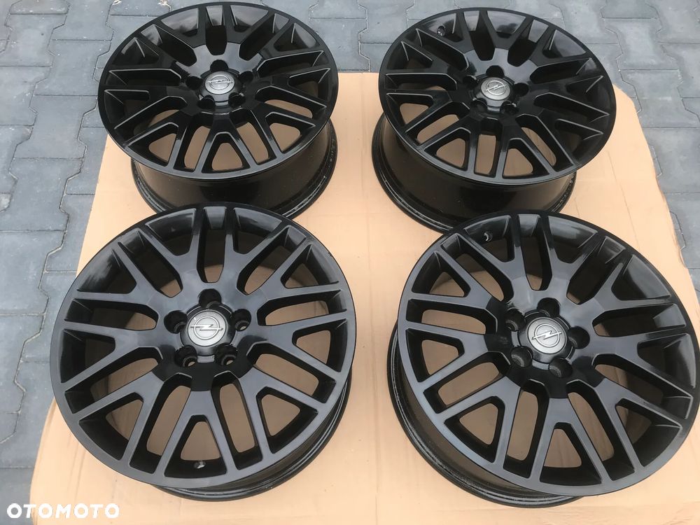 Felgi Opel Vectra C OPC Speedline 18 5x110 7,5x18 ET41 - 2