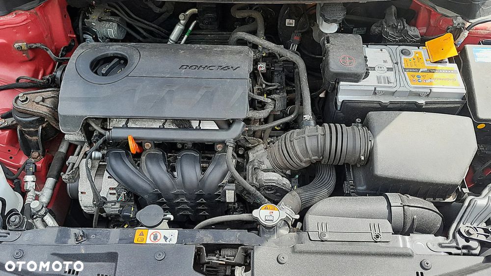 Hyundai i30 blue 1.4 - 10