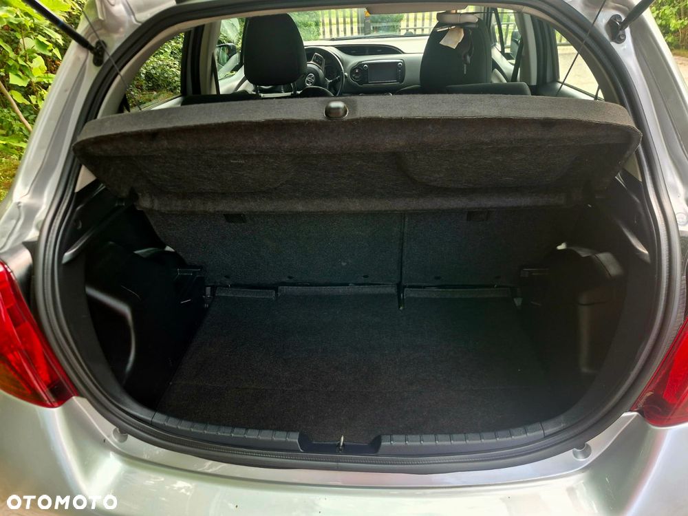Toyota Yaris 1.33 Premium EU6 - 10