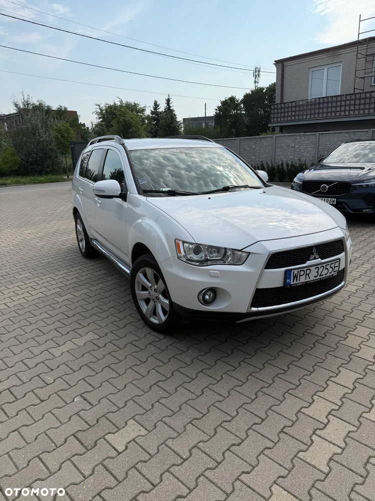Mitsubishi Outlander 2.2 DID Intense + EU5 - 1