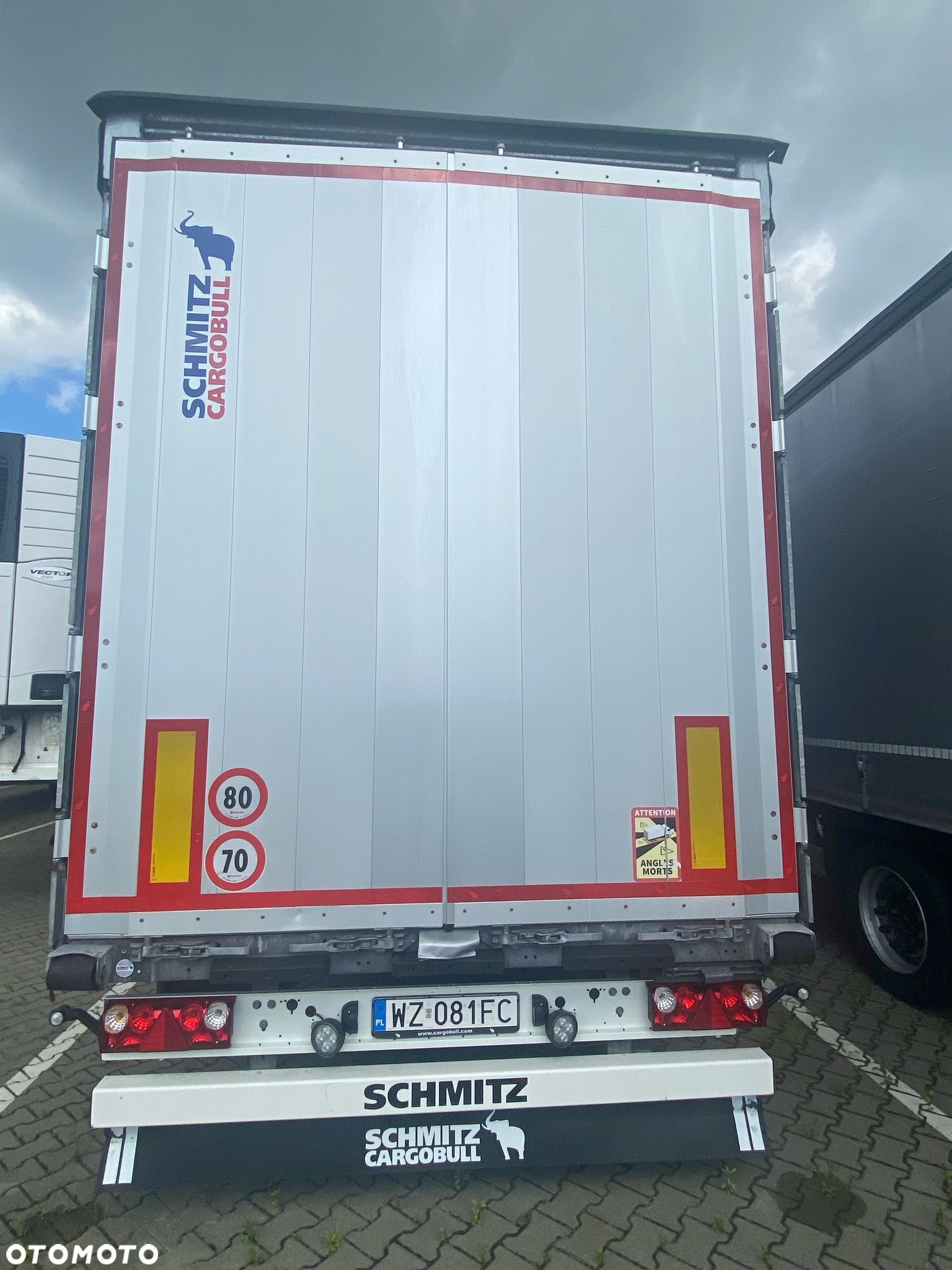 Schmitz Cargobull - - 4