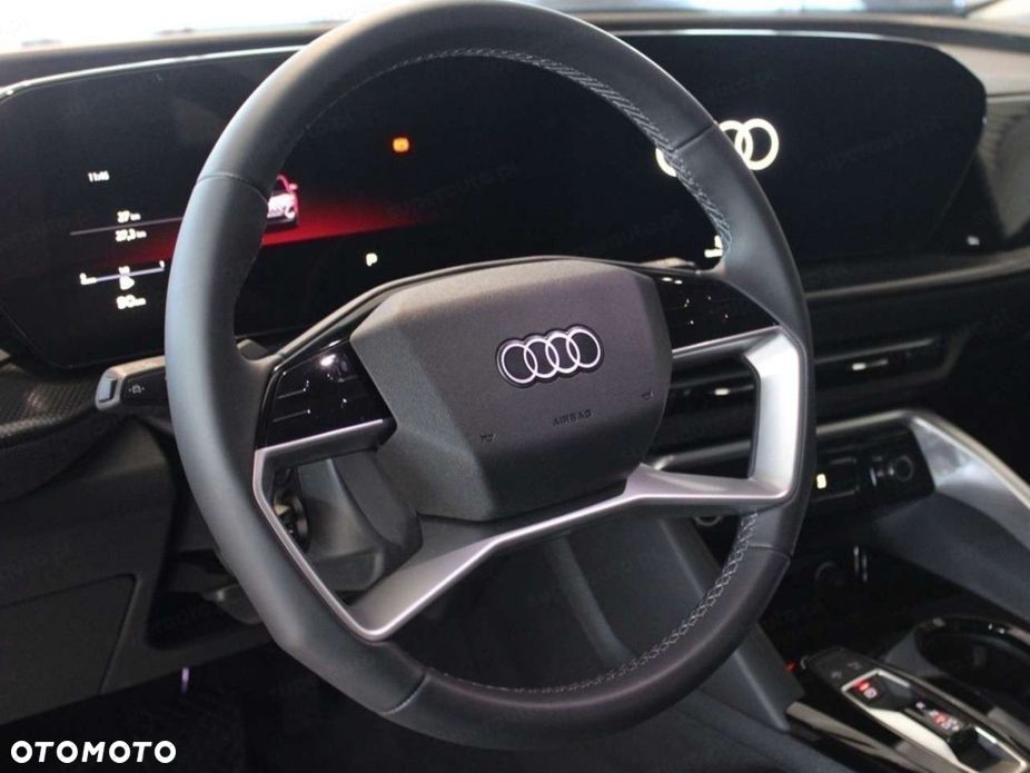 Audi Q5 Sportback - 6