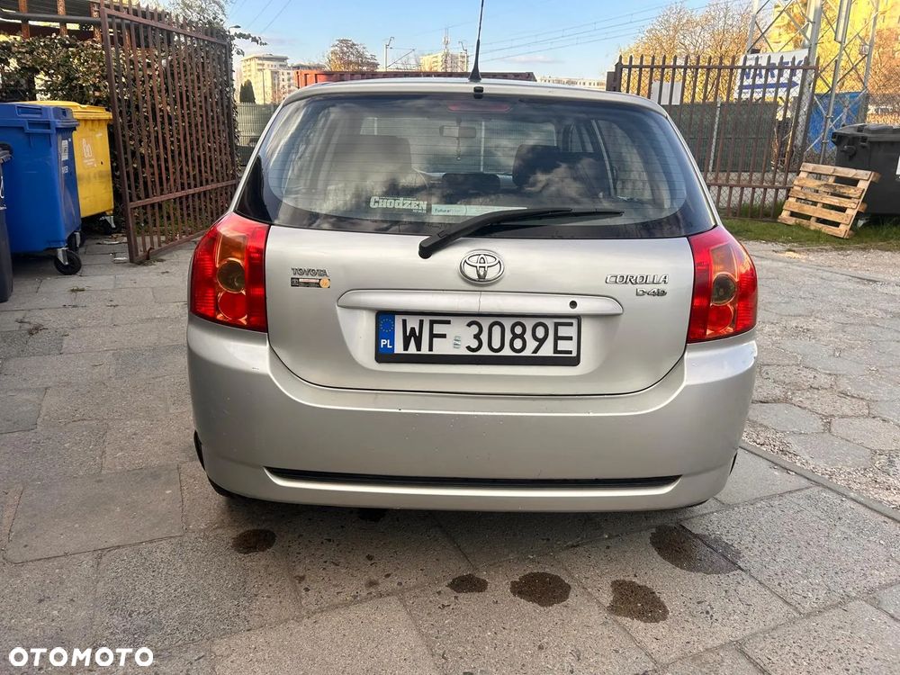 Toyota Corolla 1.4 D-4D Dynamic - 2