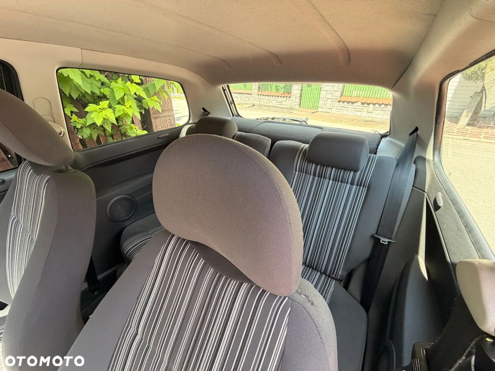 Volkswagen Fox 1.2 - 4
