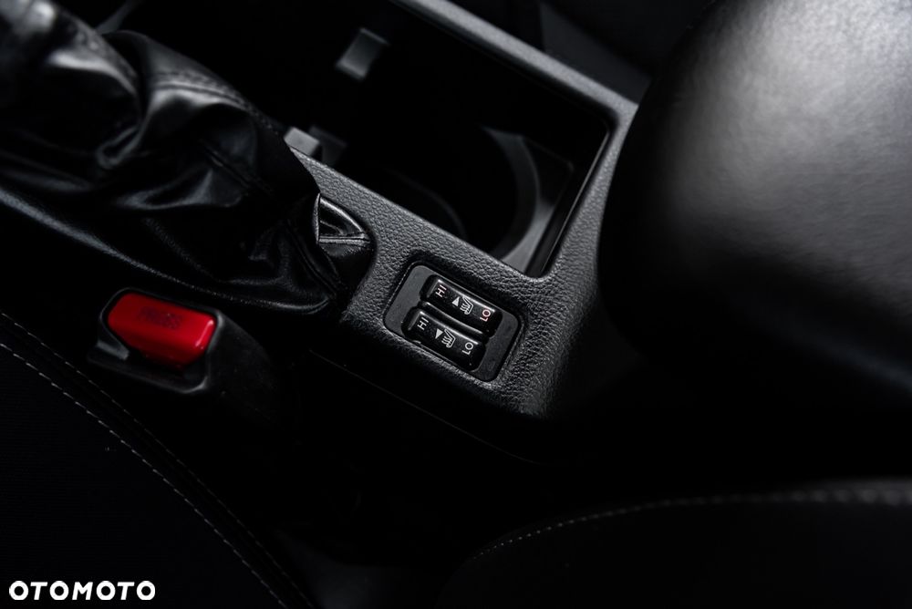 Subaru XV 2.0i Exclusive - 31