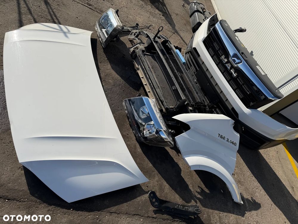 Crafter II MAN TGE 17-22r przód kompletny - 7