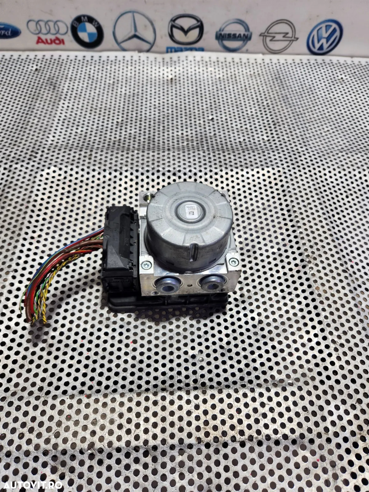 Modul Pompa Unitate ABS Bmw F30 F31 F32 F33 F34 F36 Cod  Dezmembrez Bmw Seria 4 F32 F33 F36 Coupe 2 - 4