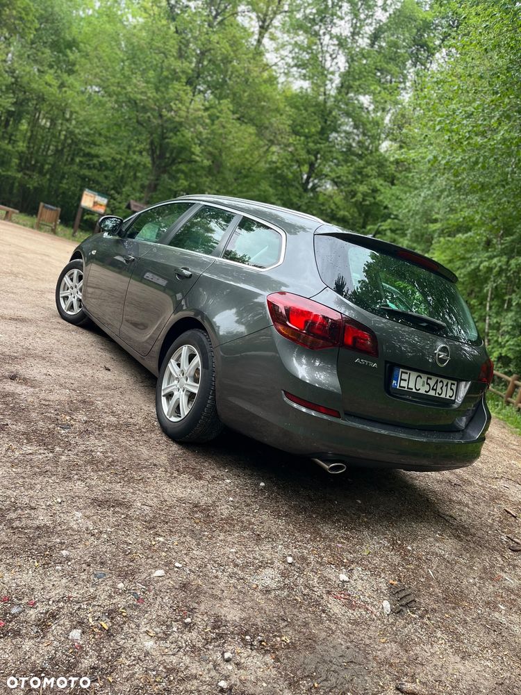 Opel Astra 1.4 Turbo - 5