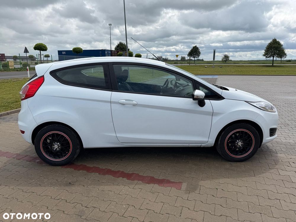 Ford Fiesta 1.0 EcoBoost Titanium X - 4