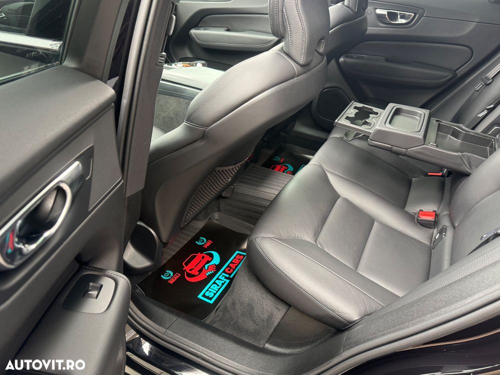 Volvo XC 60 B5 D AWD Geartronic Inscription - 11