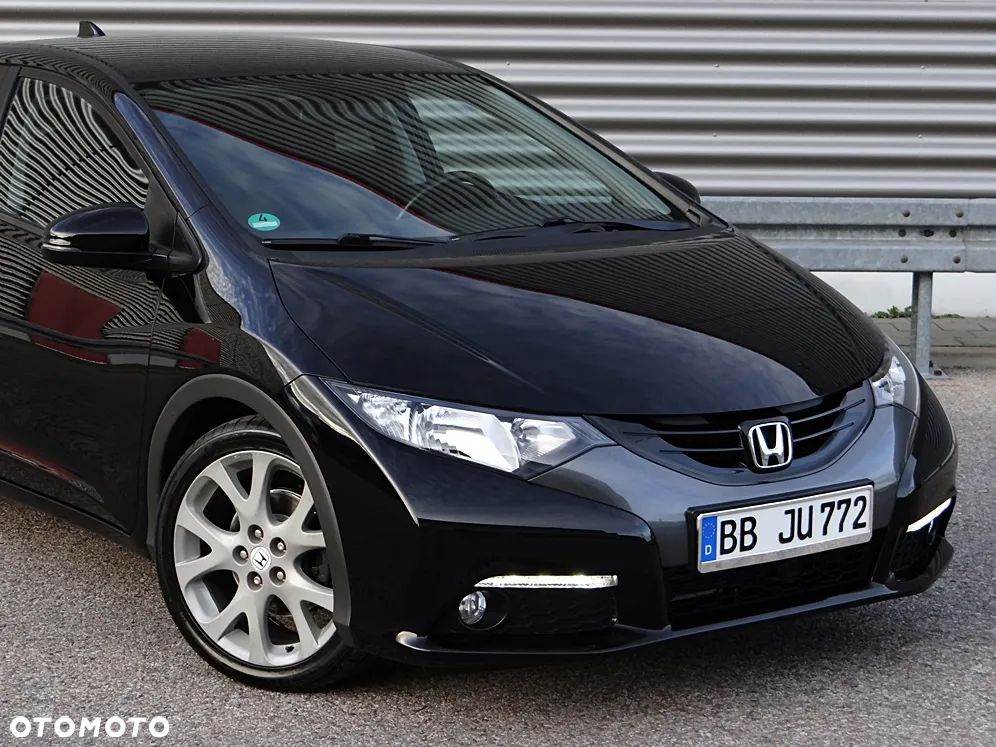 Honda Civic 1.8 Executive - 13