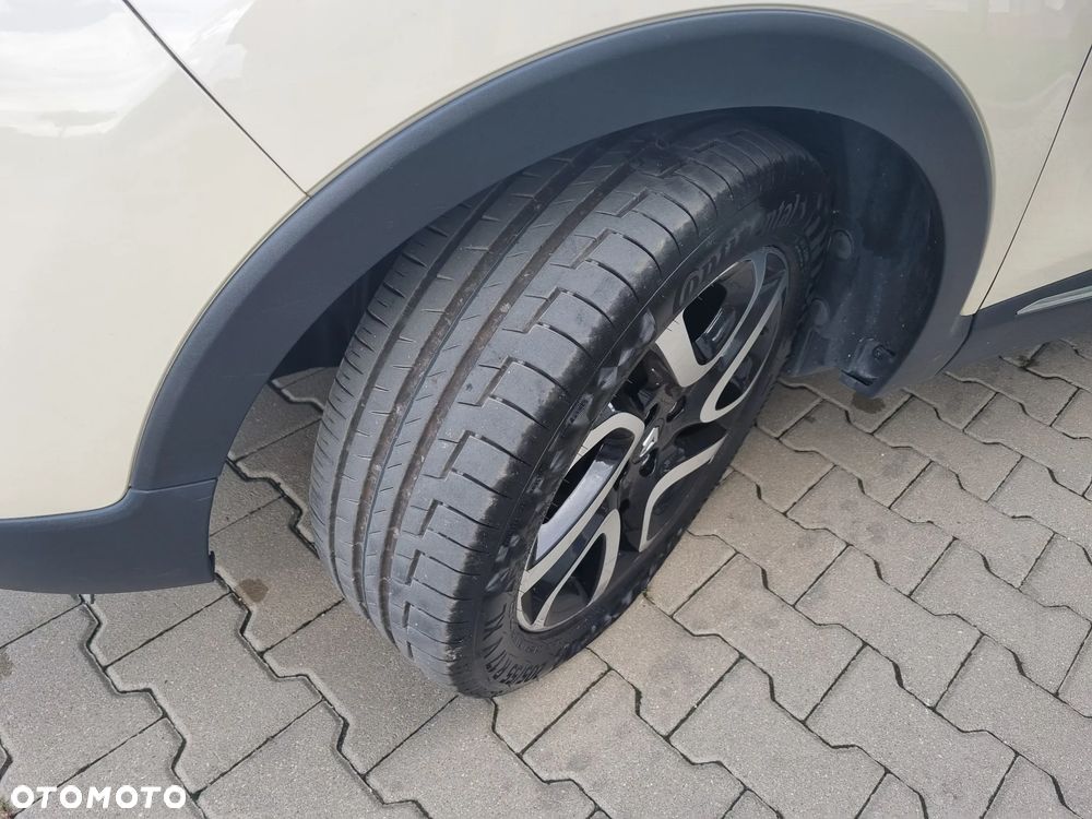 Renault Captur ver-0-9-energy-tce-zen-plus - 16