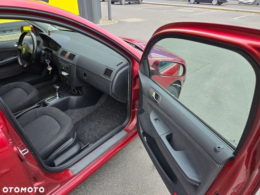 Skoda Fabia 1.4 16V Comfort - 22