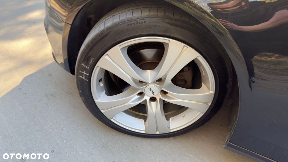 Audi A4 Avant 2.0 TDI DPF Ambiente - 10