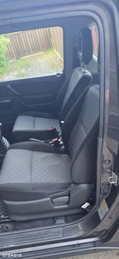 Suzuki Jimny - 21