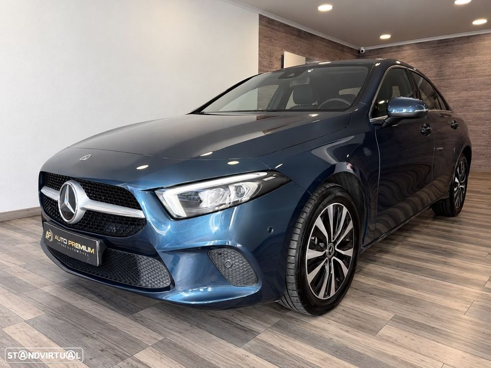Mercedes-Benz A 250 Limousine e Style Plus - 4
